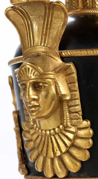 Detailabbildung: Paar russische Bronzelampen