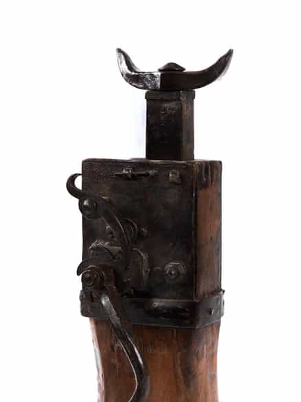 Detailabbildung: Werkzeug einer Schmiede