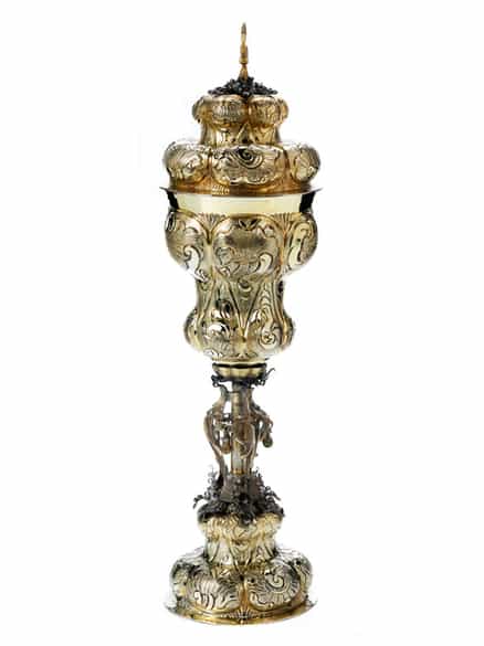 Detailabbildung: Moskauer Vermeil-Pokal