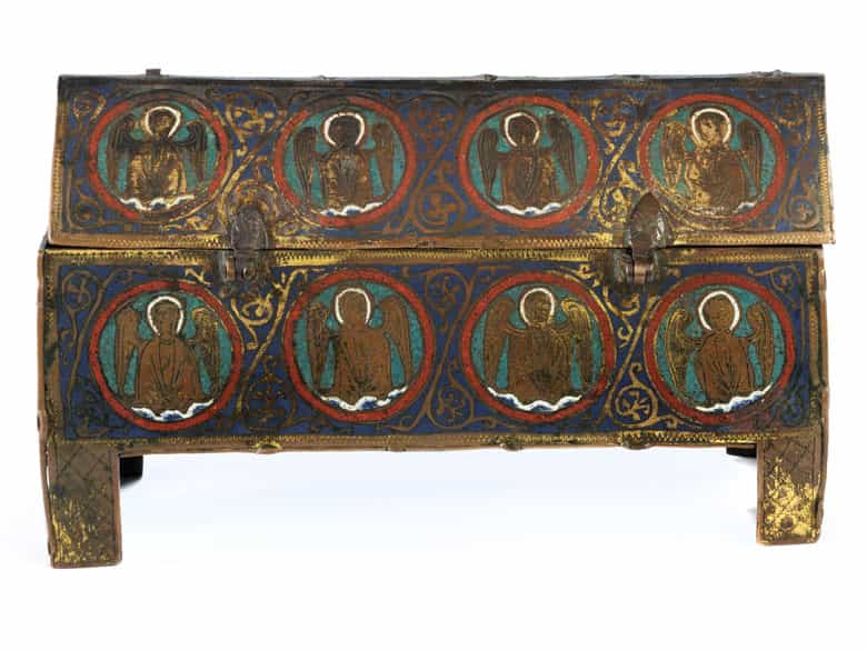 Detailabbildung: Museales Limoges-Reliquienkästchen