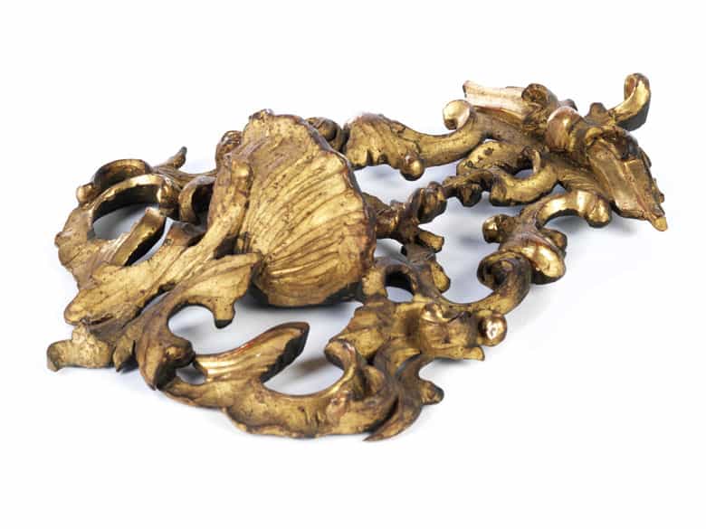 Detailabbildung: Feines kleines Rokoko-Weihwasserbecken