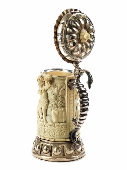 Detailabbildung: Elfenbeinhumpen