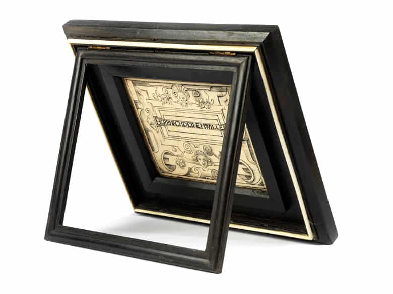 Detailabbildung: Elfenbeinrelief