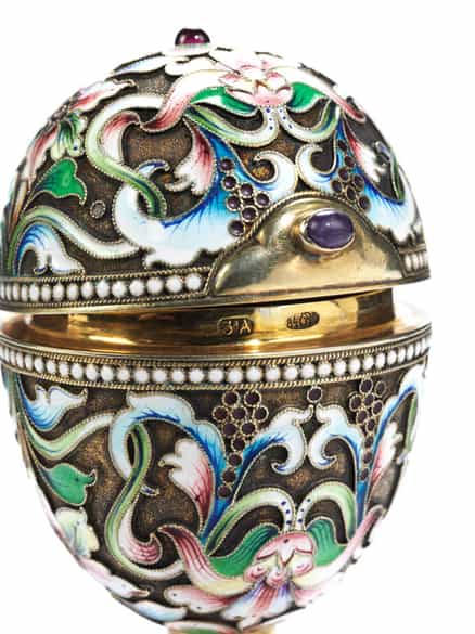 Detailabbildung: Russisches Cloisonné-Ei