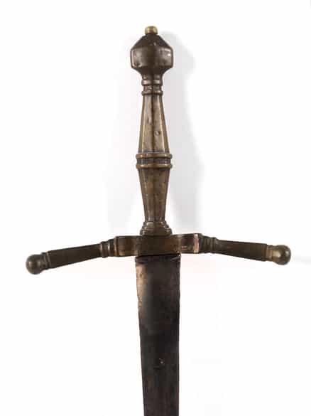 Detailabbildung: Bronzeschwert