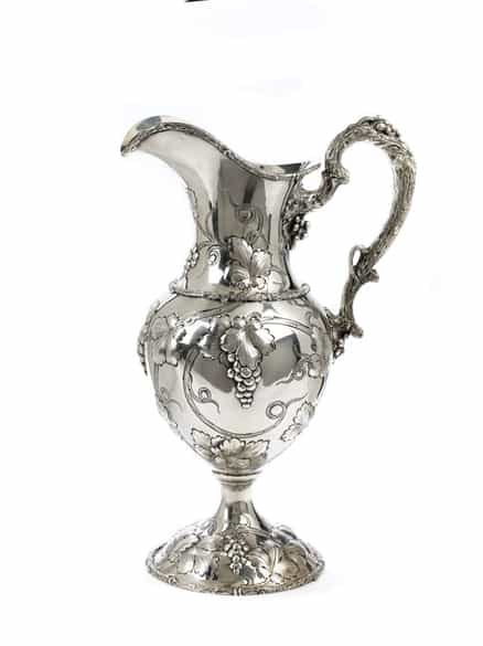 Detailabbildung: Tiffany-Silberkanne