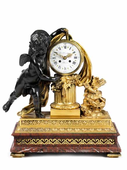 Detailabbildung: Große Louis XVI-Kaminuhr