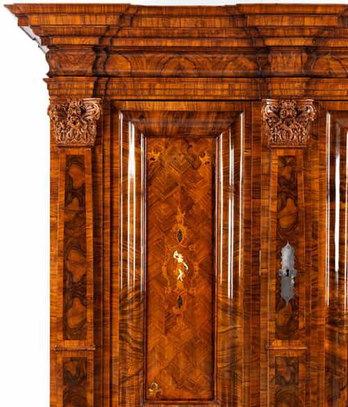 Detailabbildung: Prächtiger Frankfurter Barock-Schrank