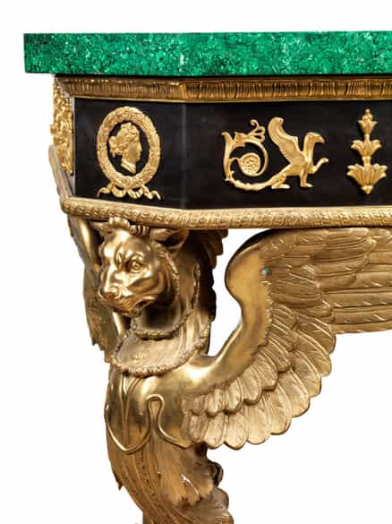 Detailabbildung: Außergewöhnlicher Malachittisch im Empire-Stil