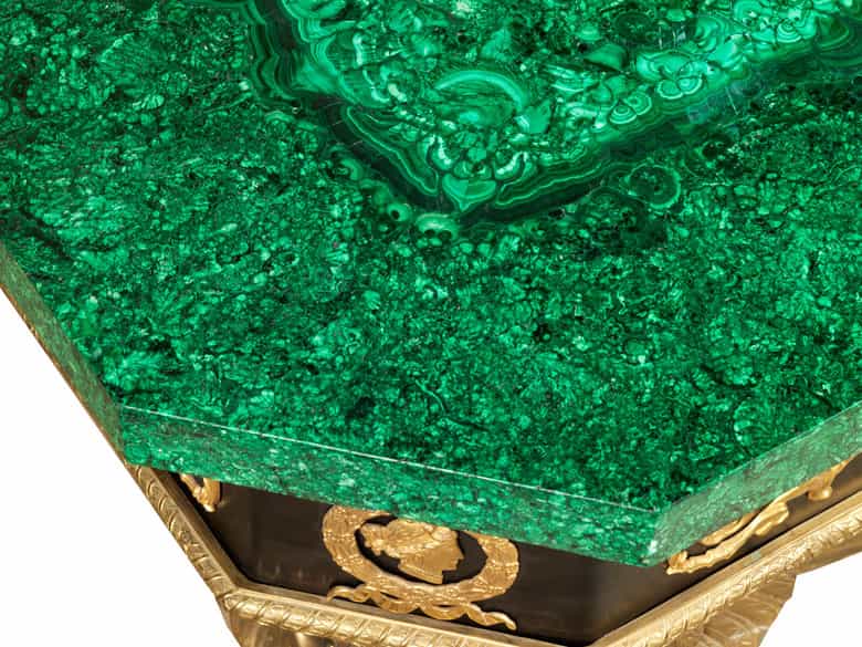 Detailabbildung: Außergewöhnlicher Malachittisch im Empire-Stil