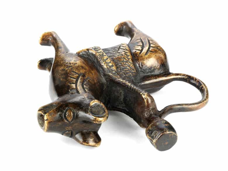 Detailabbildung: Bronzefigur eines Reiters