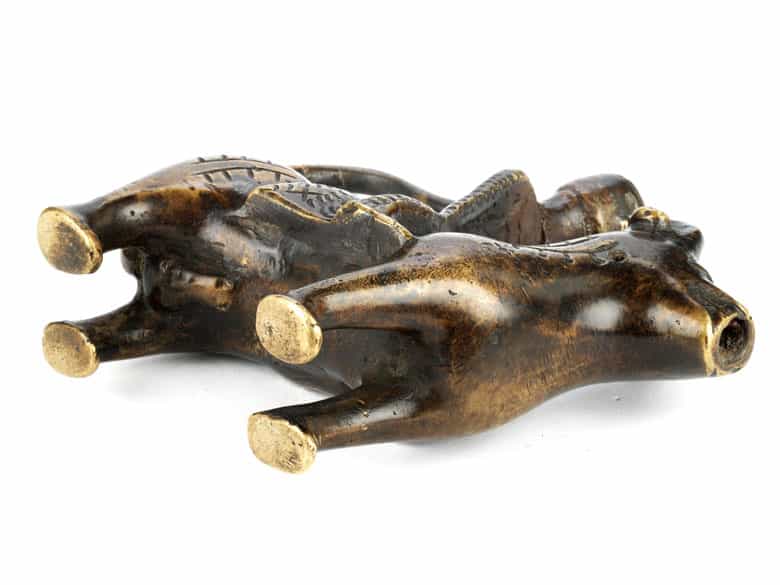 Detailabbildung: Bronzefigur eines Reiters