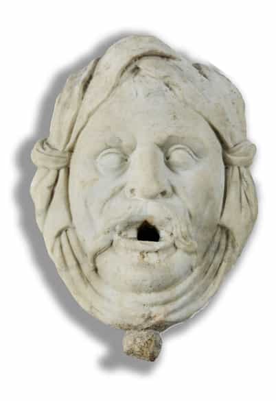 Detailabbildung: Brunnenmaske in Marmor