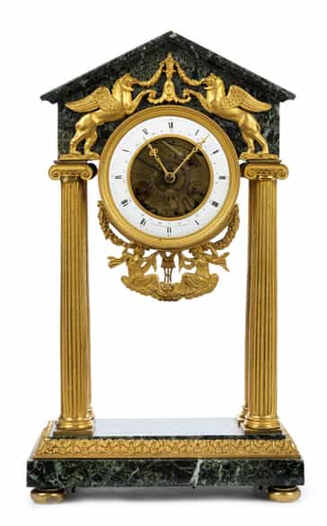 Detailabbildung: Französische Portaluhr von Caellouet Paris