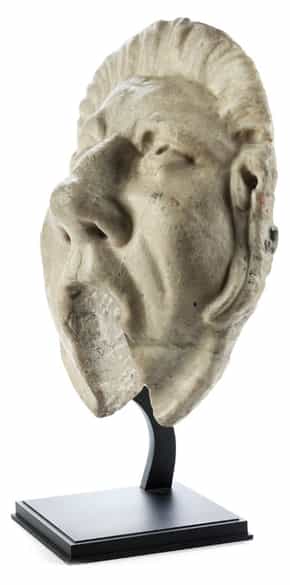 Detailabbildung: Brunnenmaske in Marmor