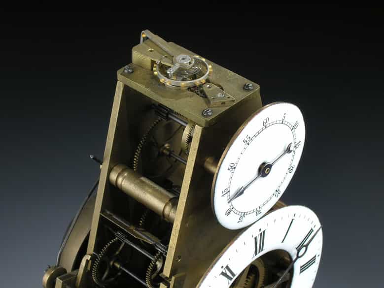 Detailabbildung: Skelettierte Kaminuhr