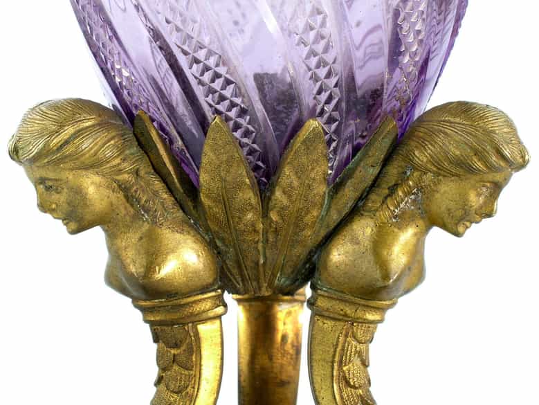 Detailabbildung: Paar Kristallvasen mit Bronzemontierung