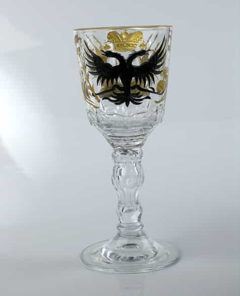Detailabbildung: Wein-Kristallglas von Laurenz Orlovsky aus dem Palast Nikolaus II.
