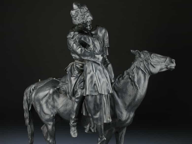 Detailabbildung: Reiterfigurengruppe in Eisenguss