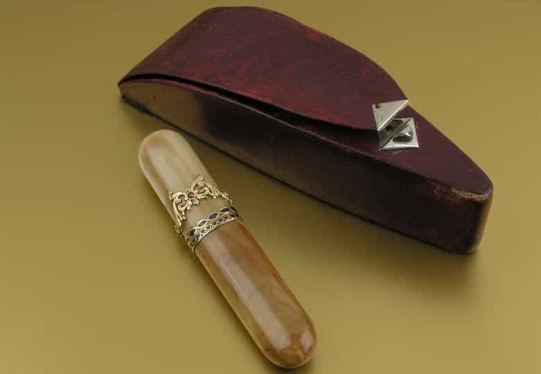 Detailabbildung: Sankt Petersburger Etui