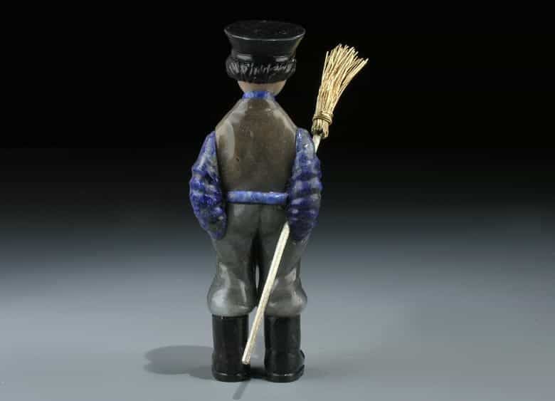 Detailabbildung: Russische Figur eines Mannes
