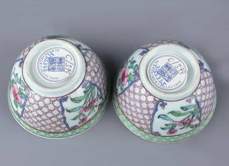 Detailabbildung: Paar chinesische Koppchen mit Untertellern