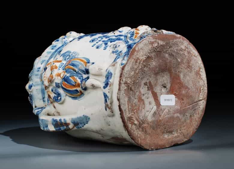 Detailabbildung: Italienisches Majolika-Lavabo