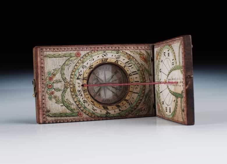 Detailabbildung: Sonnenuhr mit Kompass