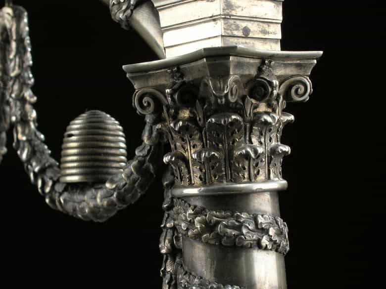 Detailabbildung: Miniaturbogen des Meisters J. Hartig