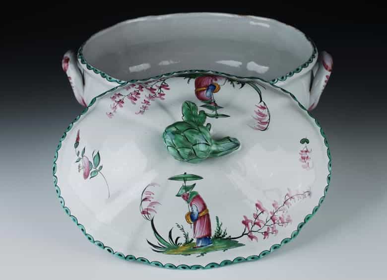 Detailabbildung: Terrine mit Présentoire mit Chinoiserie-Motiven