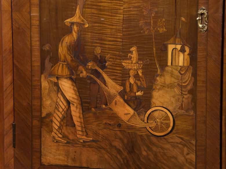 Detailabbildung: Kabinettschrank mit reicher Chinoiserie-Marketerie