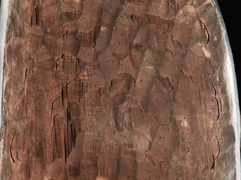 Detailabbildung: Gotische Schnitzfigur des Heiligen Nikolaus