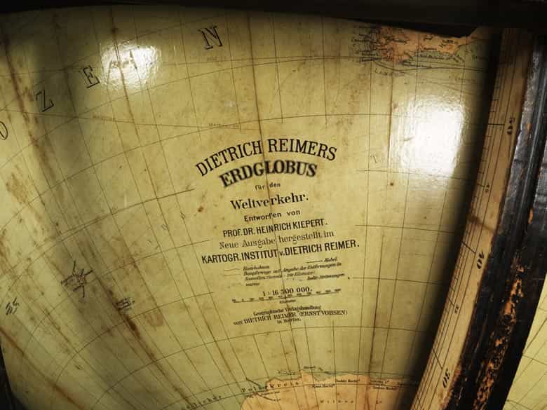 Detailabbildung: Großer Standglobus