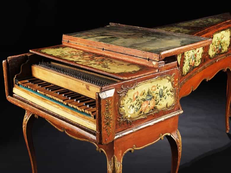 Detailabbildung: Reich dekoriertes und bemaltes Cembalo