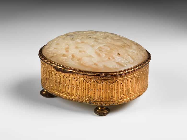 Detailabbildung: Vergoldetes Kästchen mit Jade-Deckel