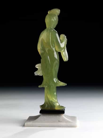 Detailabbildung: Götterfigur