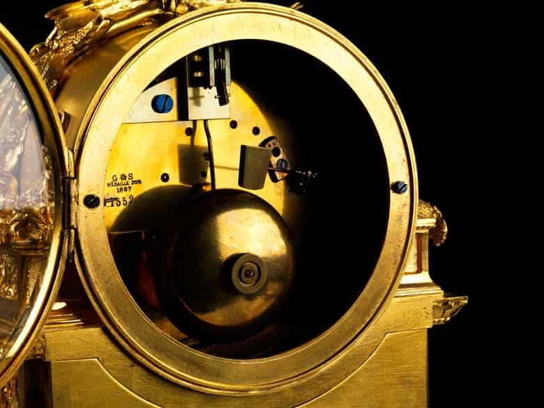 Detailabbildung: Kaminuhr