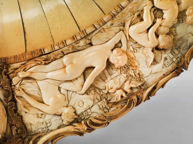 Detailabbildung: Große Elfenbein-Prunkschale