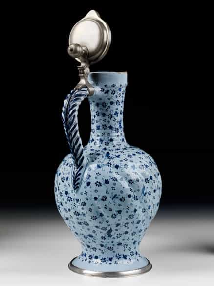 Detailabbildung: Großer Enghalskrug