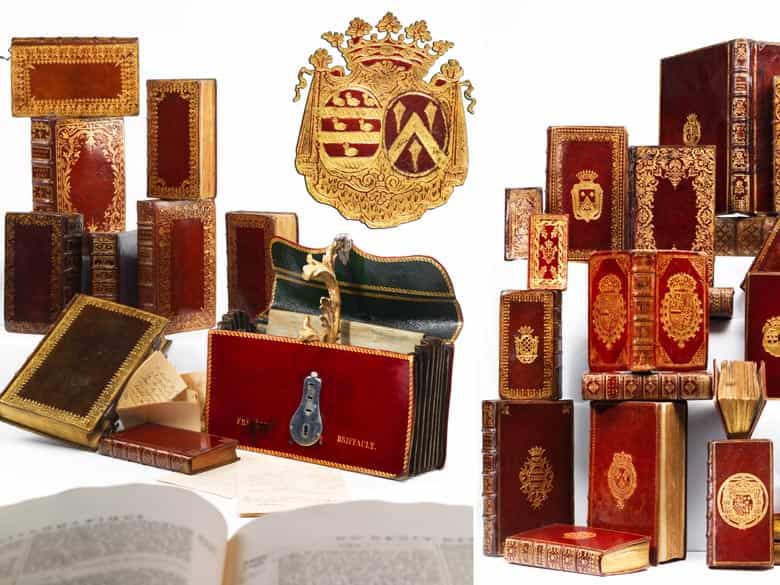 Detailabbildung: Prunkvolle Bibliothek mit 1067 Büchern des 18. Jahrhunderts