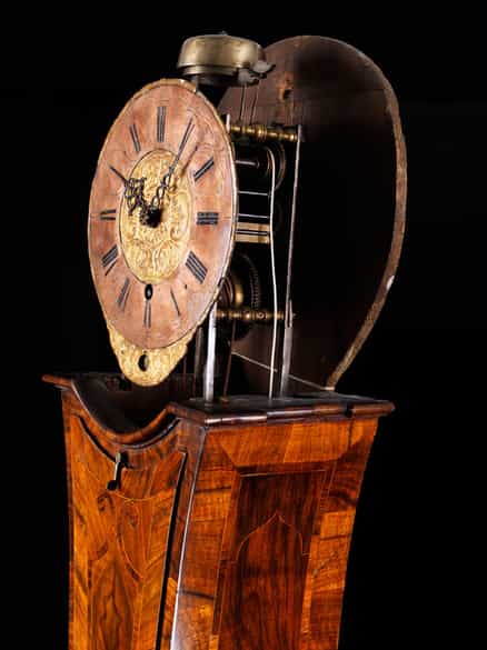 Detailabbildung: Barocke Standuhr