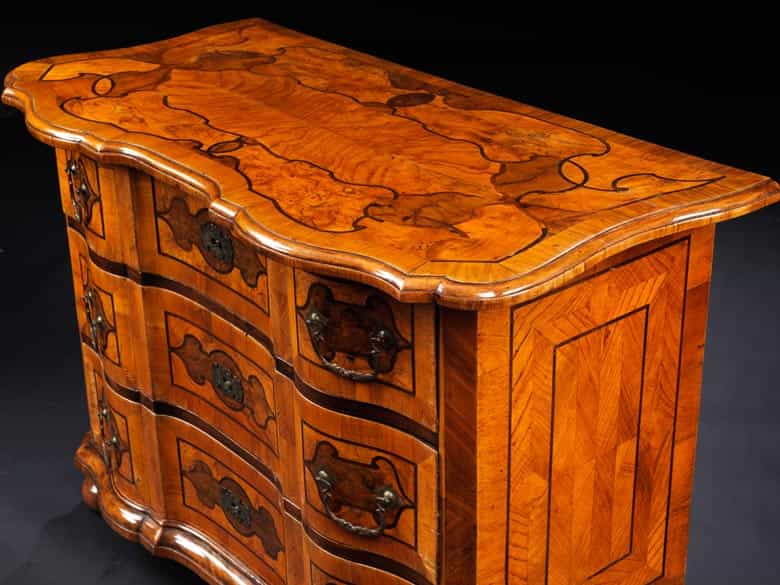 Detailabbildung:  Barock-Kommode