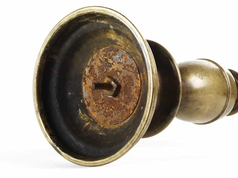 Detailabbildung: Großer Florentiner Bronzekandelaber