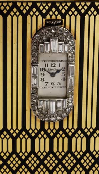 Detailabbildung: Zigarettenetui 18 kt Gold von Cartier mit einer Damenuhr und Dupont-Feuerzeug