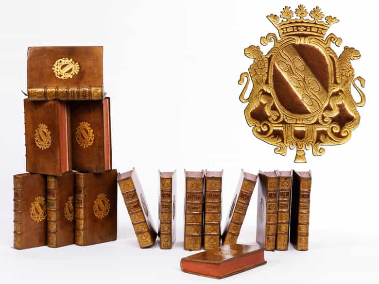 Detailabbildung: † Bibliothek No. 1 Eine große Bibliothek mit 1130 Büchern des 18. Jahrhunderts, Louis XIV und Louis XV.