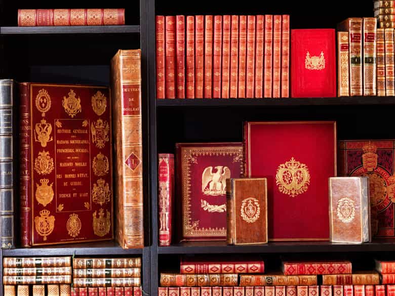 Detailabbildung: † Bibliothek No. 4 Zweite Hälfte des 19. Jahrhunderts sowie einige Bände des ausgehenden 18. und des beginnenden 20. Jahrhunderts