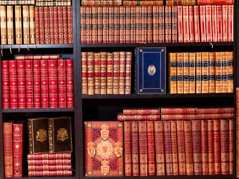 Detailabbildung: † Bibliothek No. 4 Zweite Hälfte des 19. Jahrhunderts sowie einige Bände des ausgehenden 18. und des beginnenden 20. Jahrhunderts