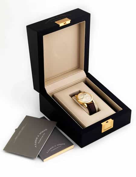 Detailabbildung: Herrenarmbanduhr Lange & Söhne, 18 Karat Gold, manueller Aufzug
