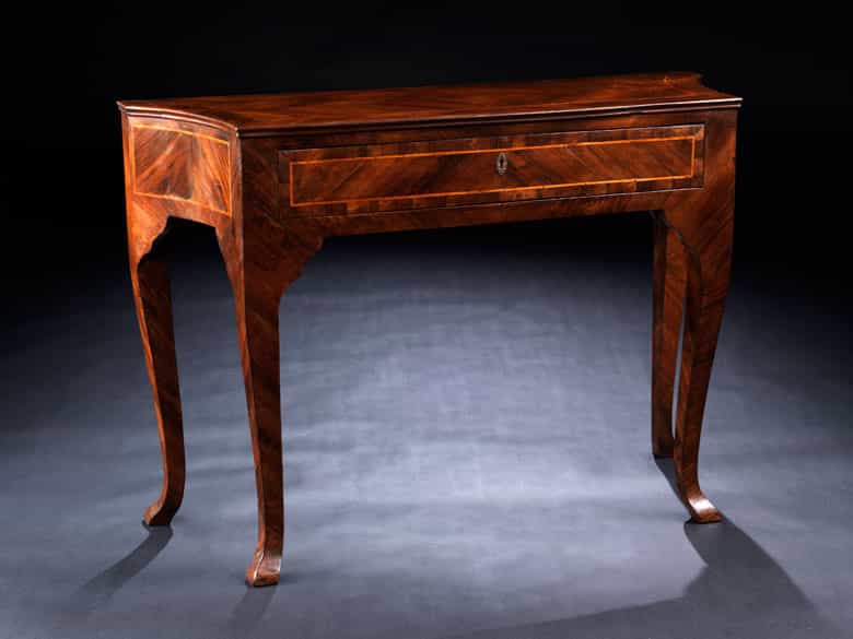 Detailabbildung: Paar Konsoltische