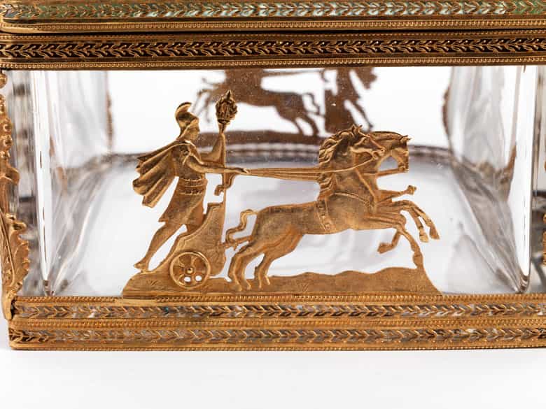 Detailabbildung: Zwei Dosen